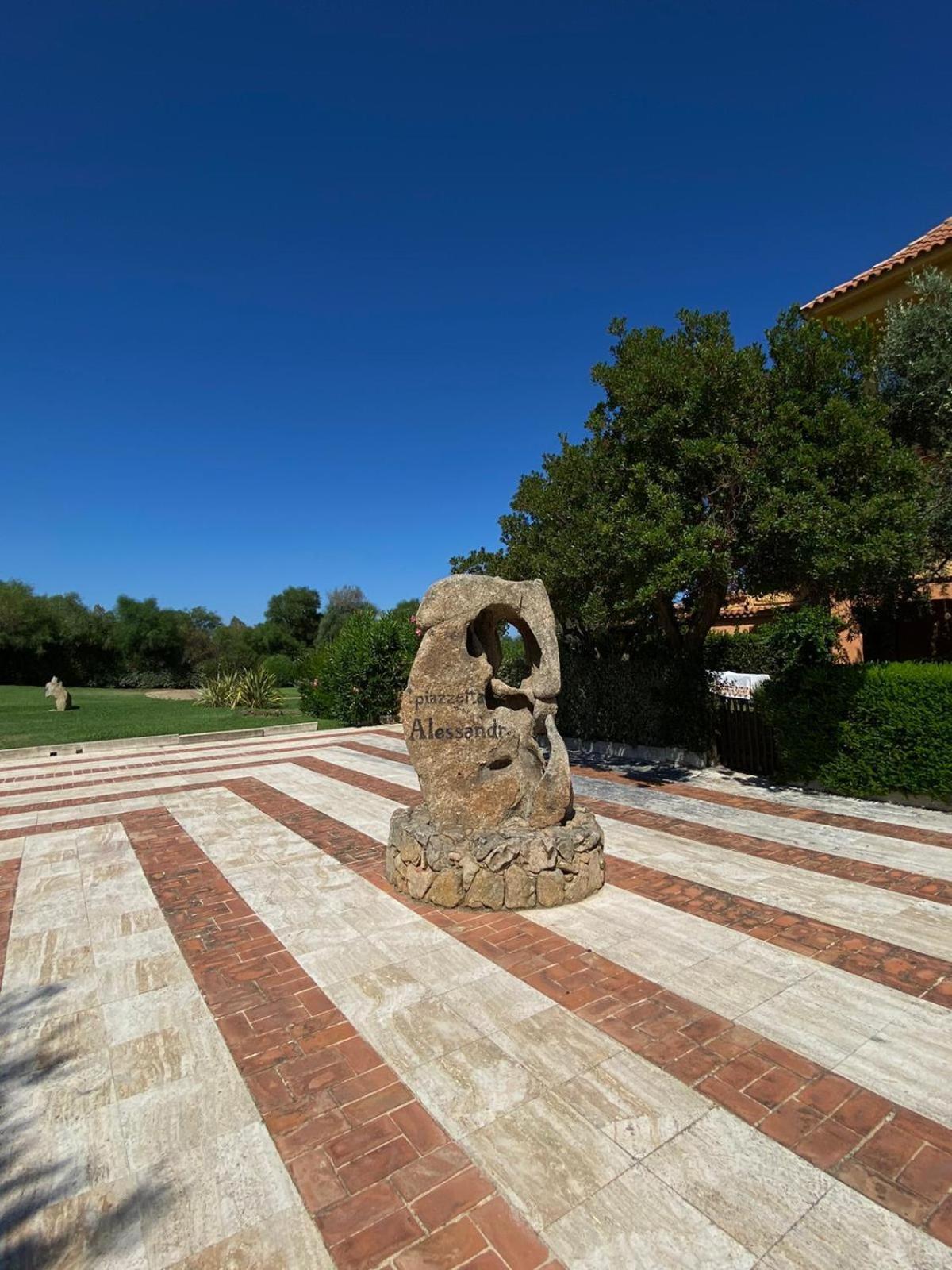 Ampio Trilocale Sul Golfo Di Marinella Villa Marinella  Kültér fotó