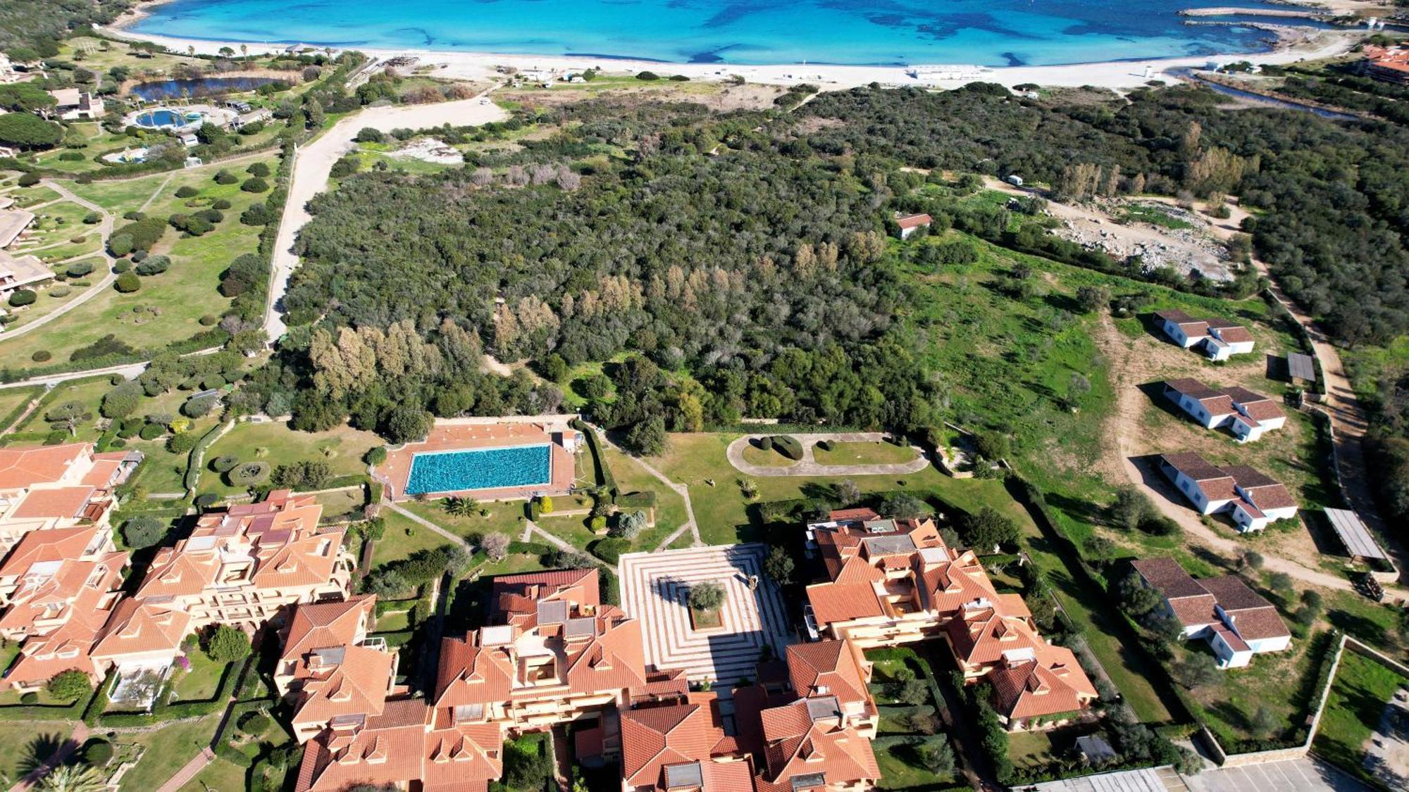 Ampio Trilocale Sul Golfo Di Marinella Villa Marinella  Kültér fotó